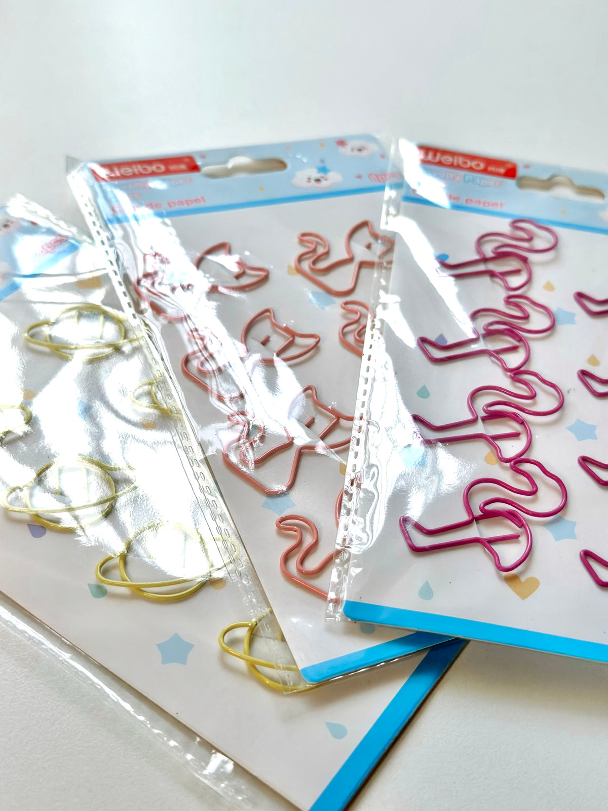 Clip ins/ Paper holder