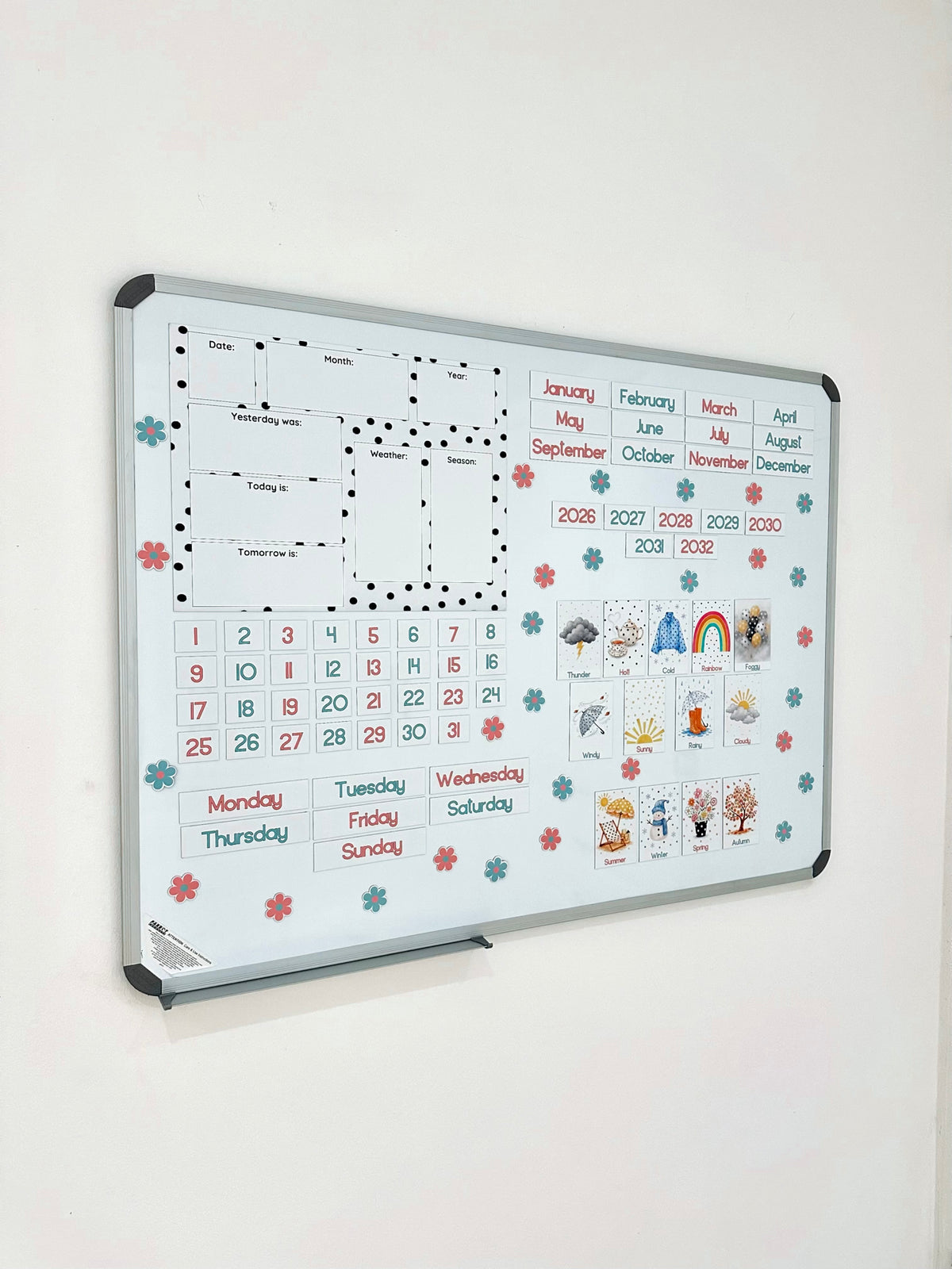 Polka dot Advanced Weather Calendar Chart