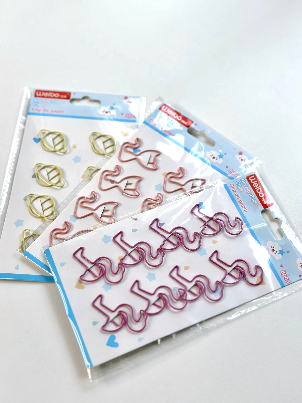 Clip ins/ Paper holder
